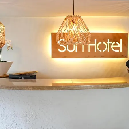 Sun By En Vie (adults Only) ホテル 2*